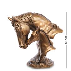 Фигура ''Лошадь с жеребенком''  MN- 39